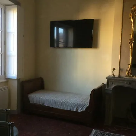 게스트하우스 Manoir D'aubeterre 4*